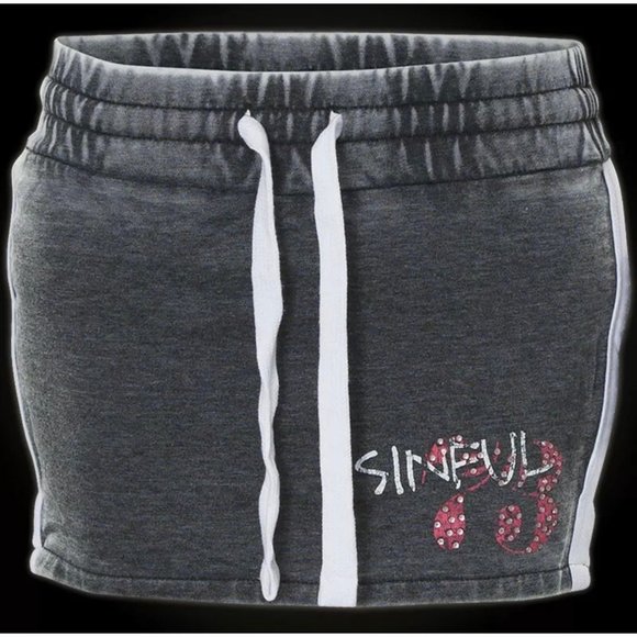 Sinful AFFLICTION Women's Short NO REGRETS SKIRT - Picture 4 of 9